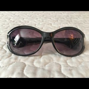 FREE w/Purchase Sunglasses